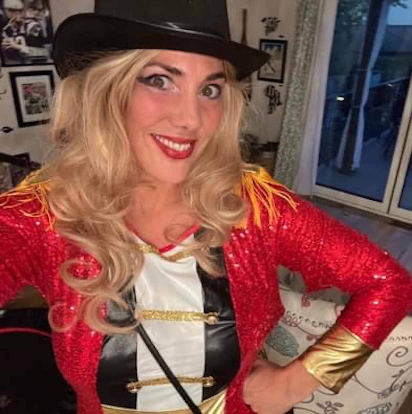 4pc Size Large Ringmaster Costume Halloween