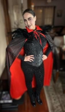 10pc Size Large Dracula and Gothic Vampire (2) Costume Options Halloween