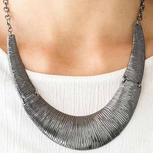 3pc Gunmetal Choker/Earrings/Bangle Statement Set