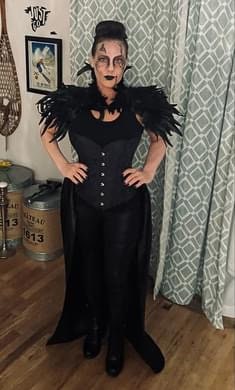 10pc Size Large Dracula and Gothic Vampire (2) Costume Options Halloween
